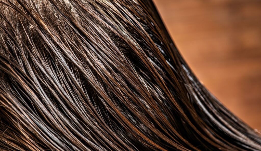 Tratamientos para regenerar el cabello después de decolorar