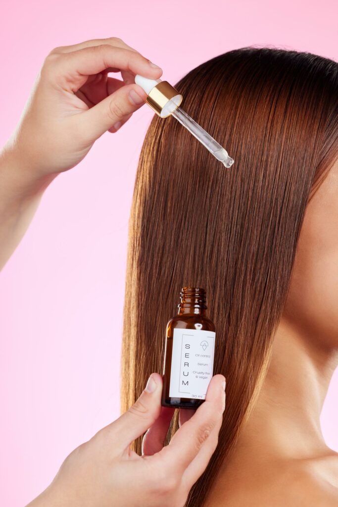 tratamiento pelo mujer cabello largo rubio
