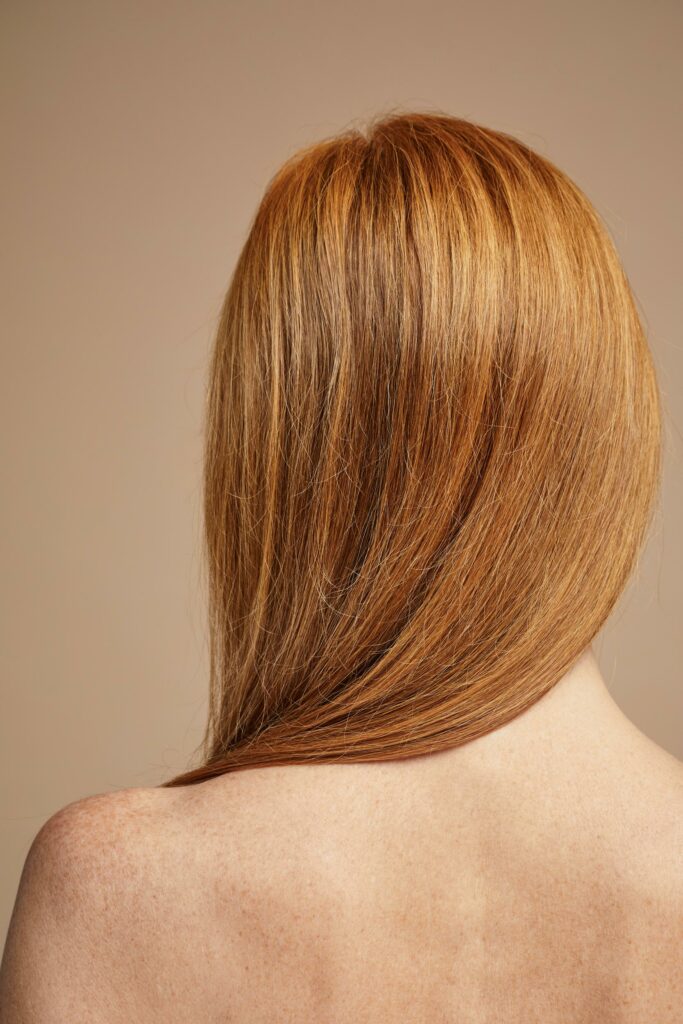cabello grueso con forma fluidez
