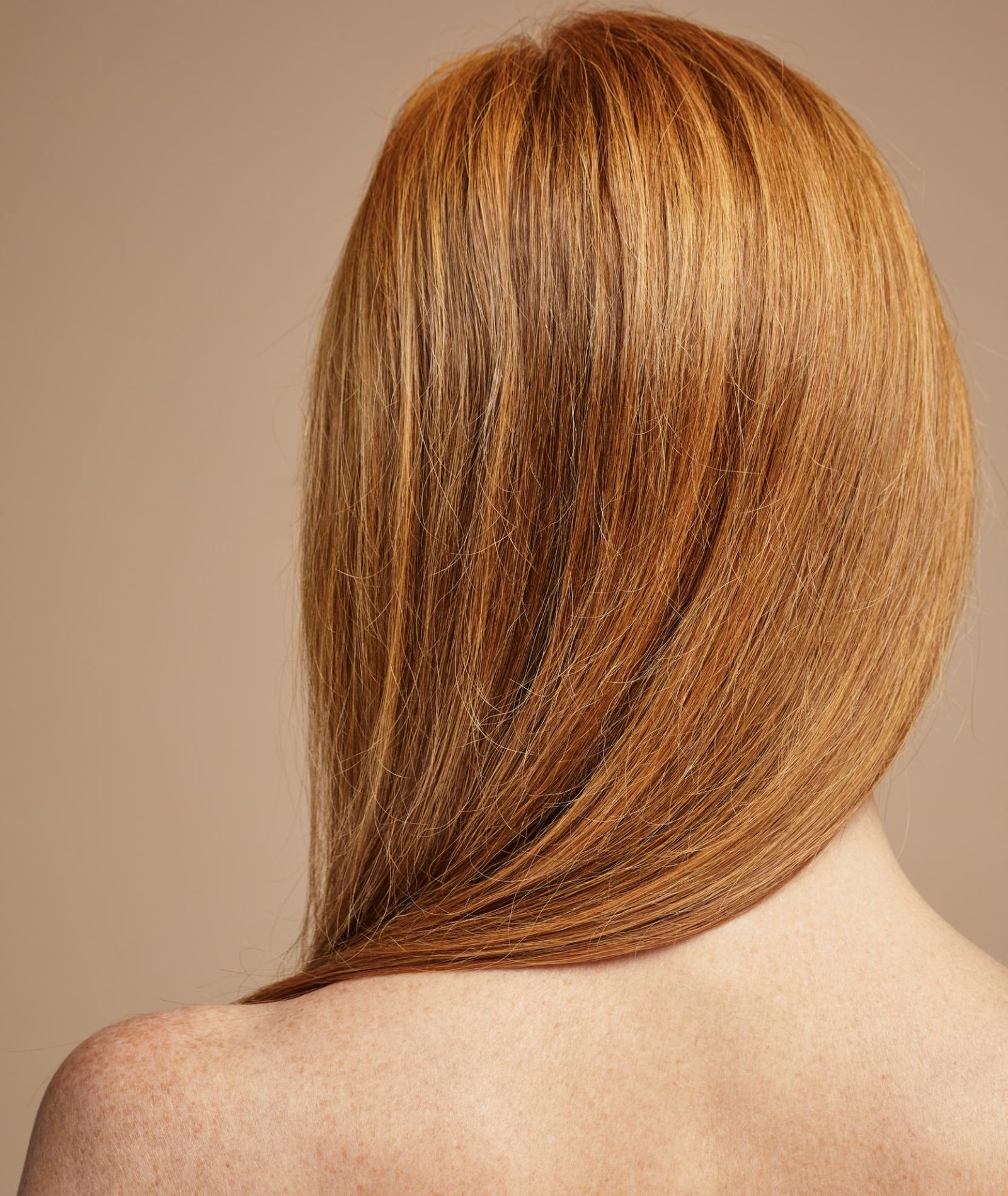 cabello grueso con forma fluidez